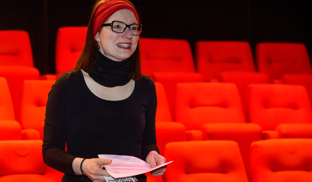 Sozialpädagoge(in) / Fachkraft im Bereich Kinder- und Jugendbildung mit
theater- oder kunstpädagogischem Schwerpunkt / Jugendsozialarbeit (d/m/w)