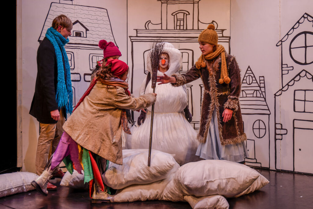 131 - _Q245476_DPL_9.2_LR_3000