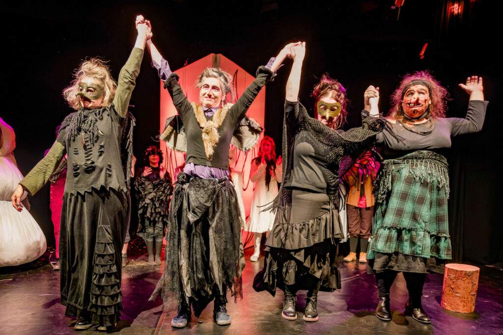 214 - _Q245799_DPL_9.2_LR_3000