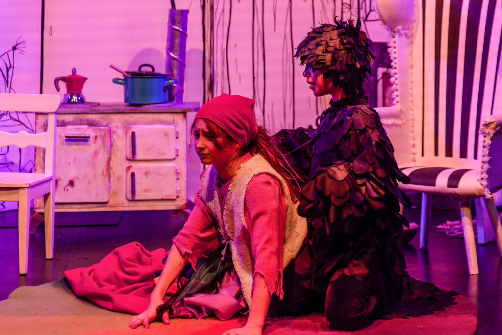 44 - _Q245199_DPL_9.2_LR_3000